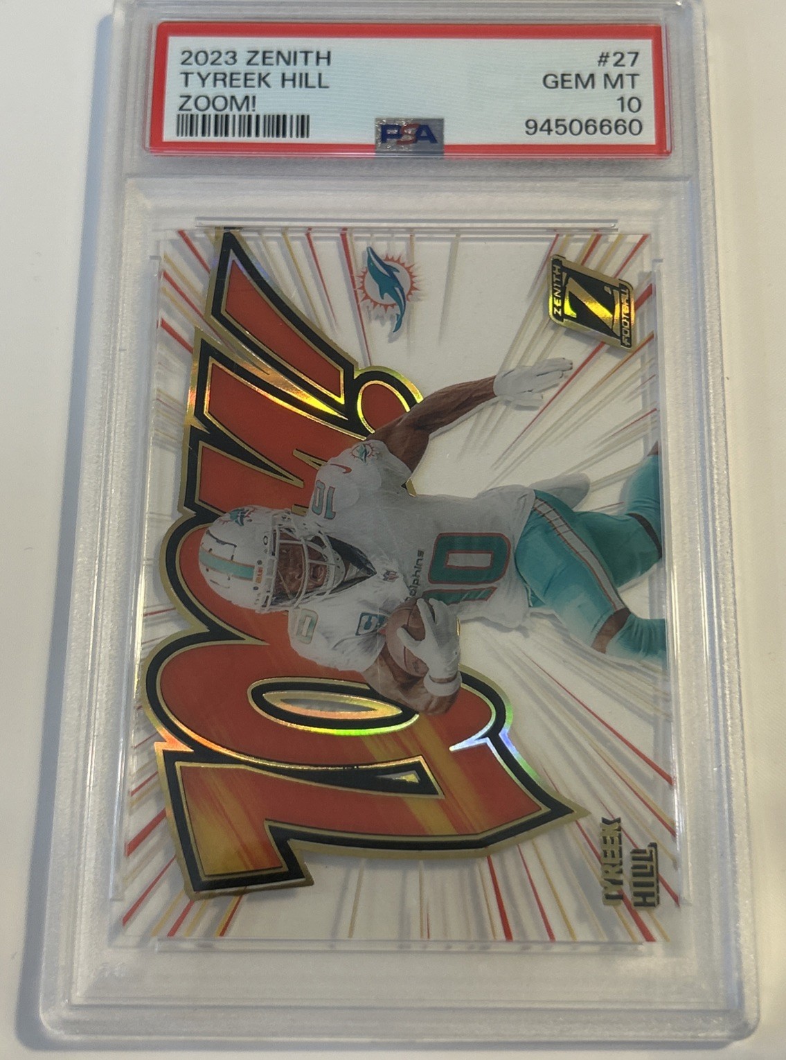 TYREEK HILL 2023 ZENITH FOOTBALL ZOOM DOLPHINS #27 GEM MT PSA 10 