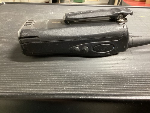 Used Kenwood TK3200L Handheld Radio With Clip And Antenna - Zdjęcie 3 z 7