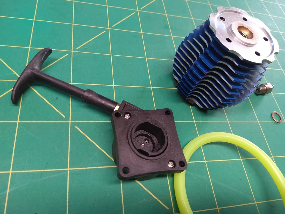 Tmaxx 3.3 Traxxas cooling head & pull start Revo 4tech Slayer nitro rc motor use - Image 3 of 4