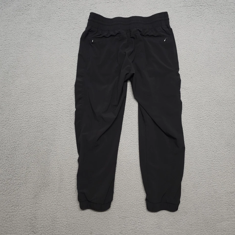 Pantalones capri negros Athleta La Viva capri crop para mujer 4T (29x24,5) #964585 Foto 3 de 4