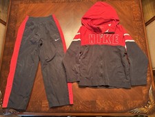 Boys Size 6 Nike Track Suit. Excellent Condition