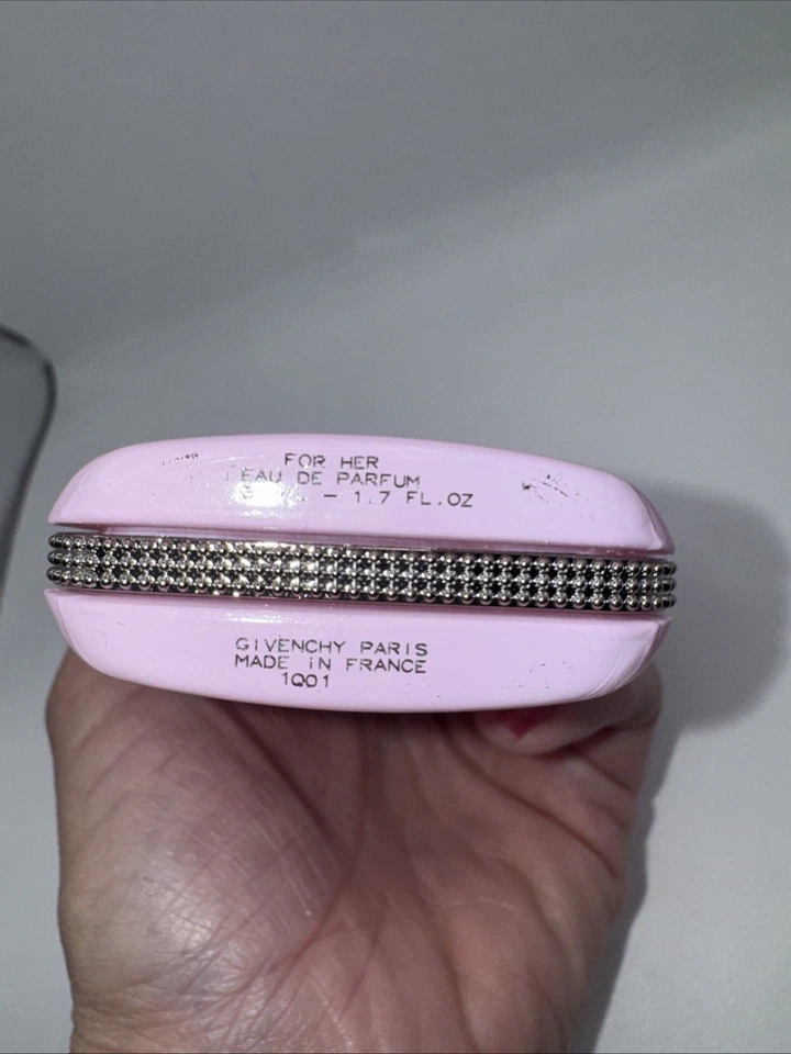 Givenchy Play for Her Botella ROSA Eau De Parfum 50 ml / 1,7 oz (ver fotos) Foto 3 de 4