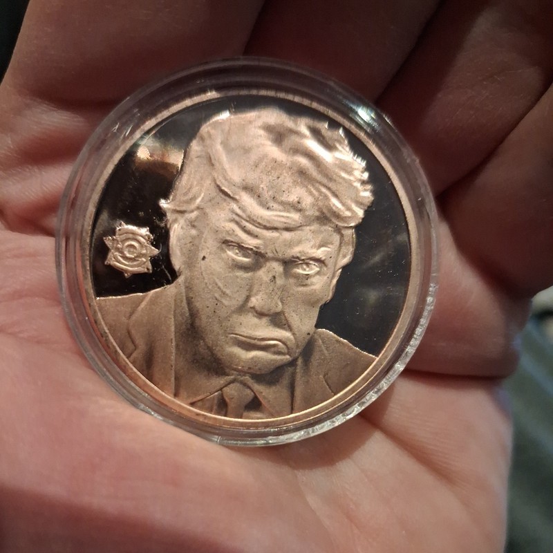 1 OZ Trump Mugshot * 1 OZ FINE COPPER ROUND In Capsule