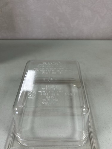 Contenedor de comida de plástico transparente TRUE 176x162x100 mm restaurante profesional - Imagen 10 de 11