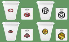 Vintage Gas Theme White Bathroom Dial Scale and 5.5 Gal White Plastic Trash Can