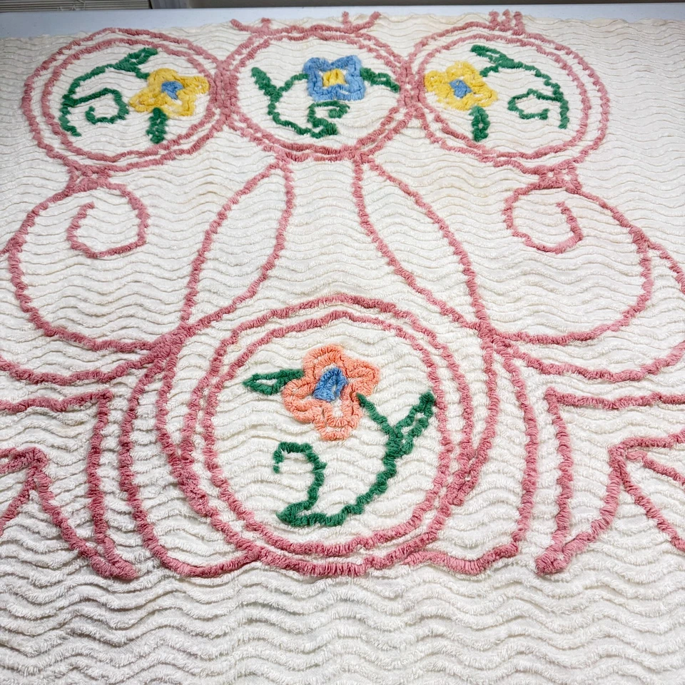 vintage chenille bedspread full floral texture cotton mcm retro 70s - Image 3 of 4