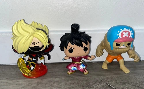 Funko Pop Animation: One Piece - Buffed Chopper, Black Stealth & Luffy No Box