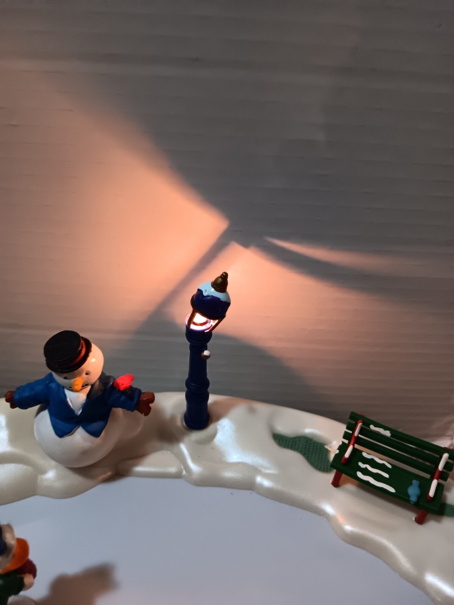 Disney MR. CHRISTMAS Mickeys Holiday Skaters Ice Skating Pond Rink