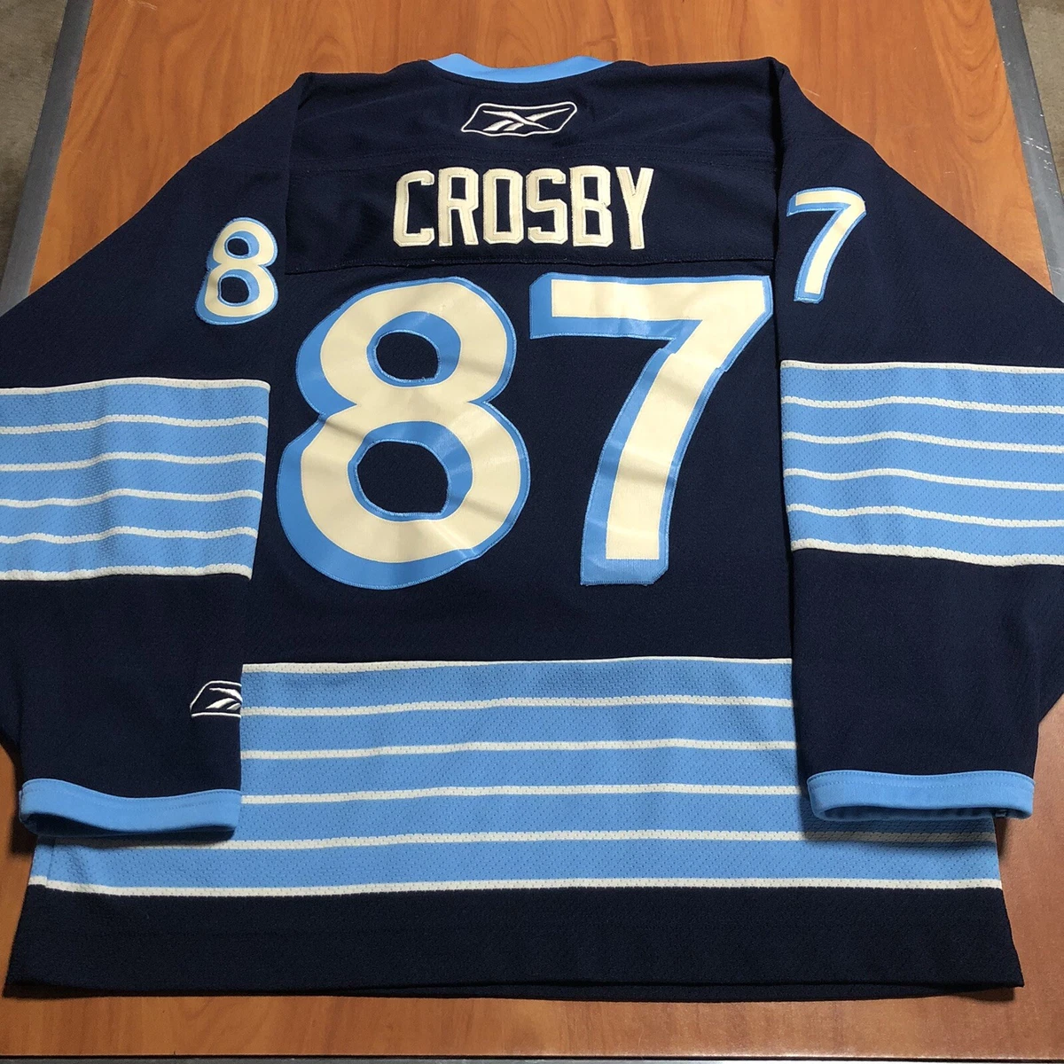 Sydney Crosby. Pittsburgh Penguins. Blue and White (Winter Classic