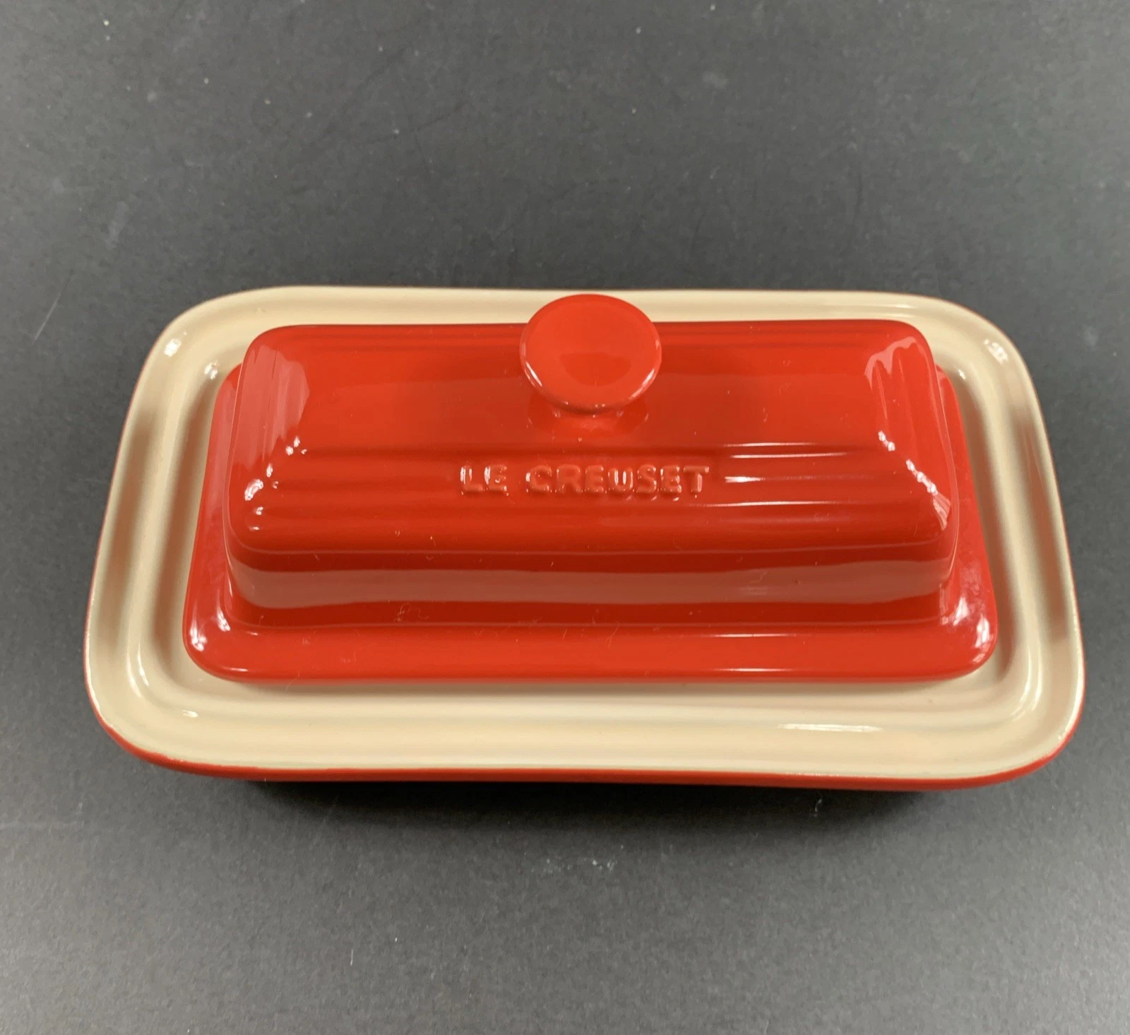 Le Creuset Ceramic Covered Butter Dish Red Lid w/ Cream Tray, Rectangular