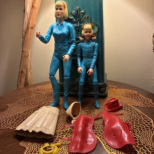 Marx ToysJane & Josie West Loose Arms (Josie) Doll Lot 1965 Vintage With Extras