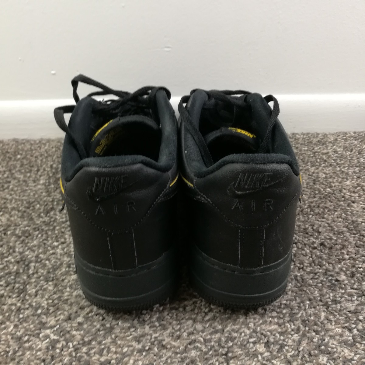 Nike Air Force 1  display picture 2