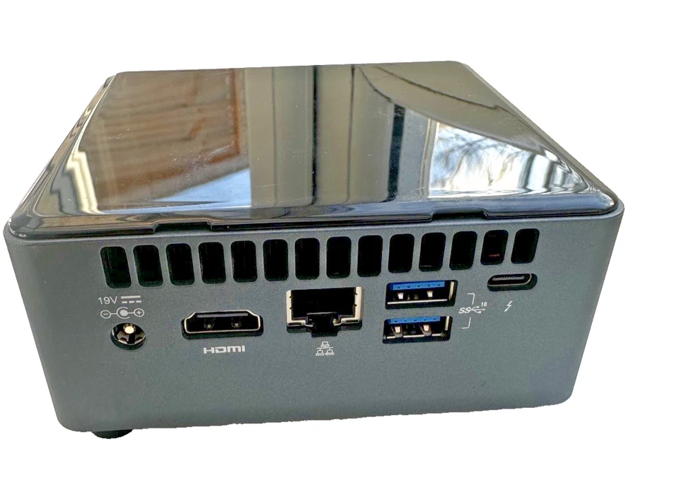 Intel NUC Mini PC NUC8i7BEH i7 8th Gen 8GB RAM 256GB SSD Windows 11 - Image 3 of 4