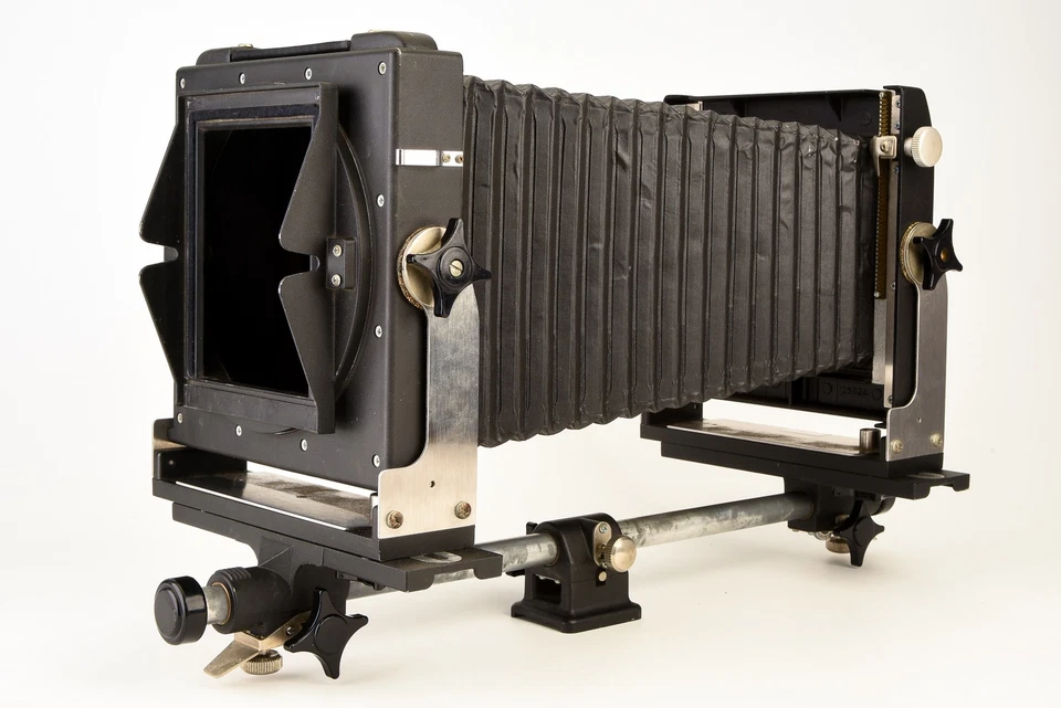 Calumet CC-400 4x5 Large Format Monorail View Camera with Spring Back READ V20 - Image 3 of 4