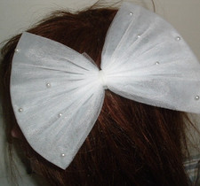 Bride Wedding Hair Bow Clip or Pin Lace and White Pearls NWT