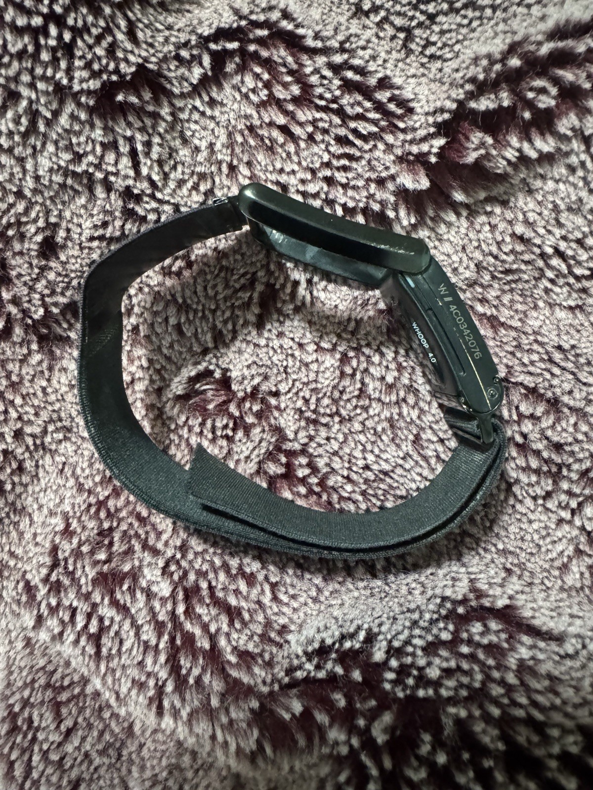 WHOOP 4.0 Set - Whoop 4.0 Device, Battery Pack, 3 Wristbands + 2 Months FREE