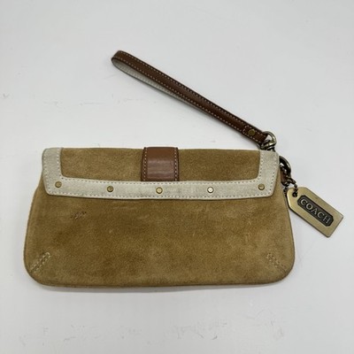 小物 Coach Soho Bifold Wallet Signature Suede COACH SOHO Suede Signature Wristlet Studded Buckle Flap With