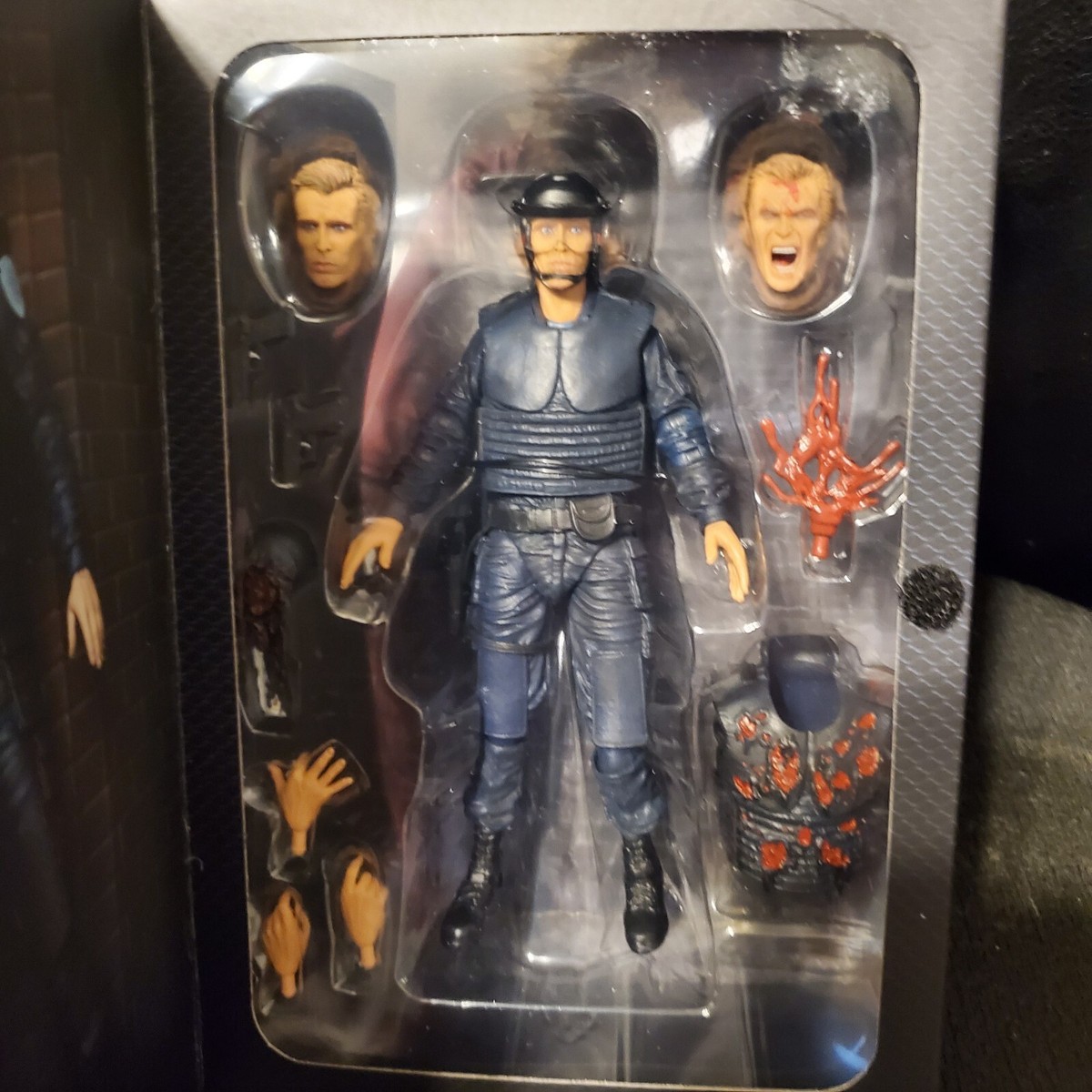 NECA Toys Ultimate Alex Murphy ROBOCOP Action Figure SEALED IN BOX