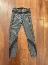 EUC Gray Lululemon Crop Leggings Size 4
