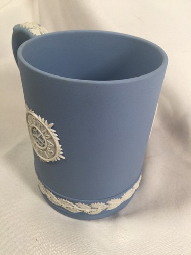 Wedgwood Blue Jasperware 1971 Christmas Mug Tankard Piccadilly Circus Large Nice - Picture 10 of 12