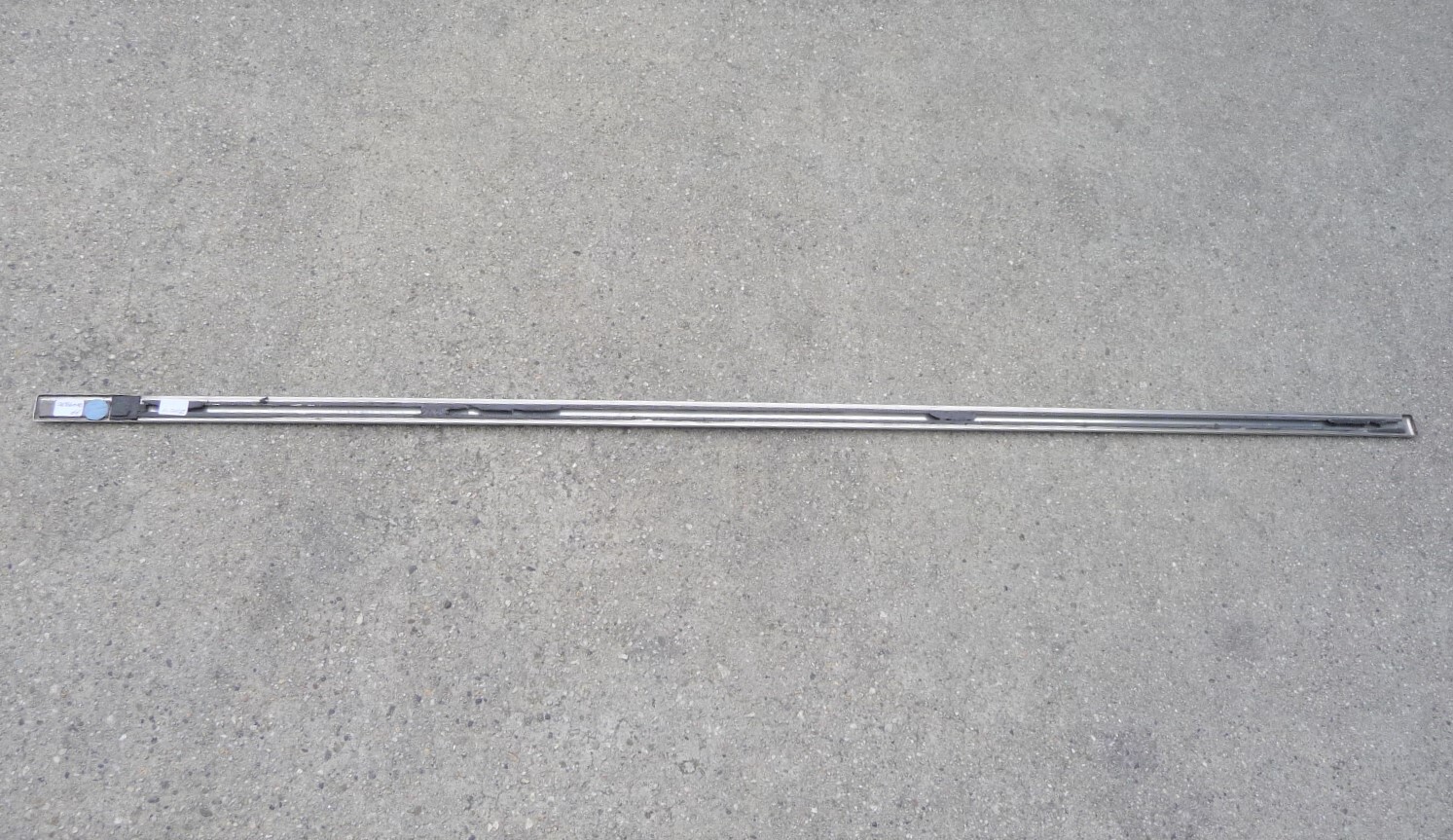 1999 2000 2001 2002 Bentley Arnage Front Door Finisher Molding Trim PP20498PC OE