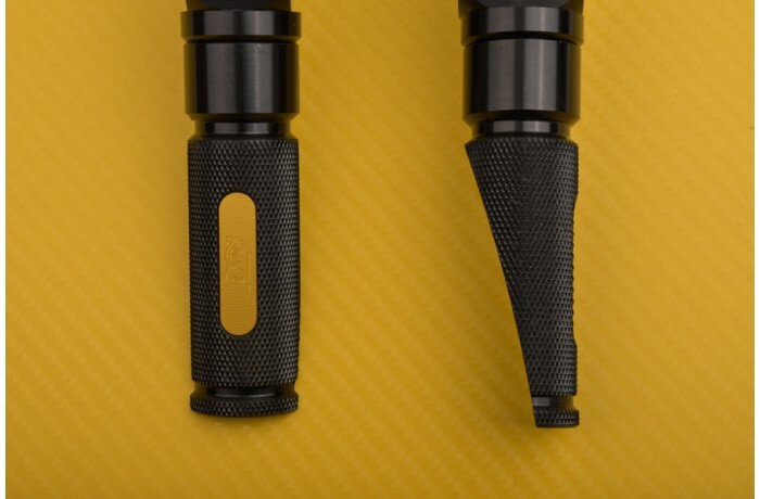 Repose-pieds avant 77 mm antidérapant noir et or pour Moto Guzzi V7