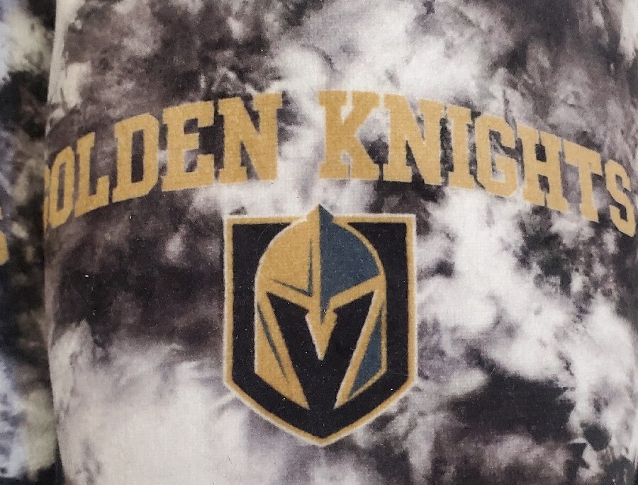 PANTOFOLA D’ORO Vegas Gol Knights ciabatte donna grandi 9 10 licenza NHL OTTIME CONDIZIONI NUOVE CON ETICHETTE