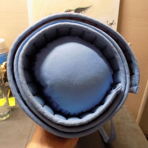 TOMMY HILFIGER 66" x 24" Crab Roll up Beach Pool Mat w/ Pillow & Carry Strap NEW - Picture 8 of 10