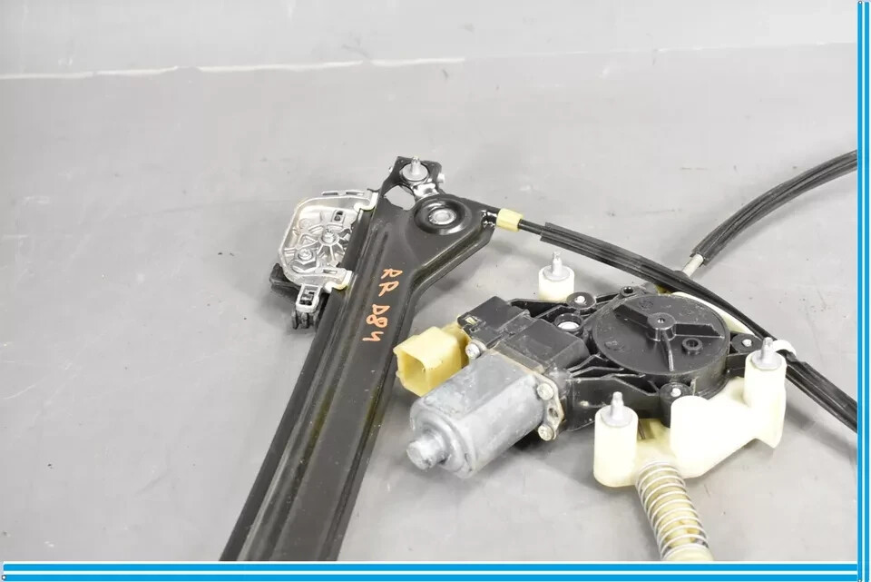 14-22 Maserati Quattroporte M156 Rear Right Side Window Regulator Motor OEM