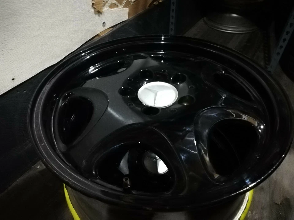 JUEGO DE 4 LLANTAS MERCEDES CLASE S 1996-1999 16" OEM PINTADAS NEGRAS Foto 2 de 3