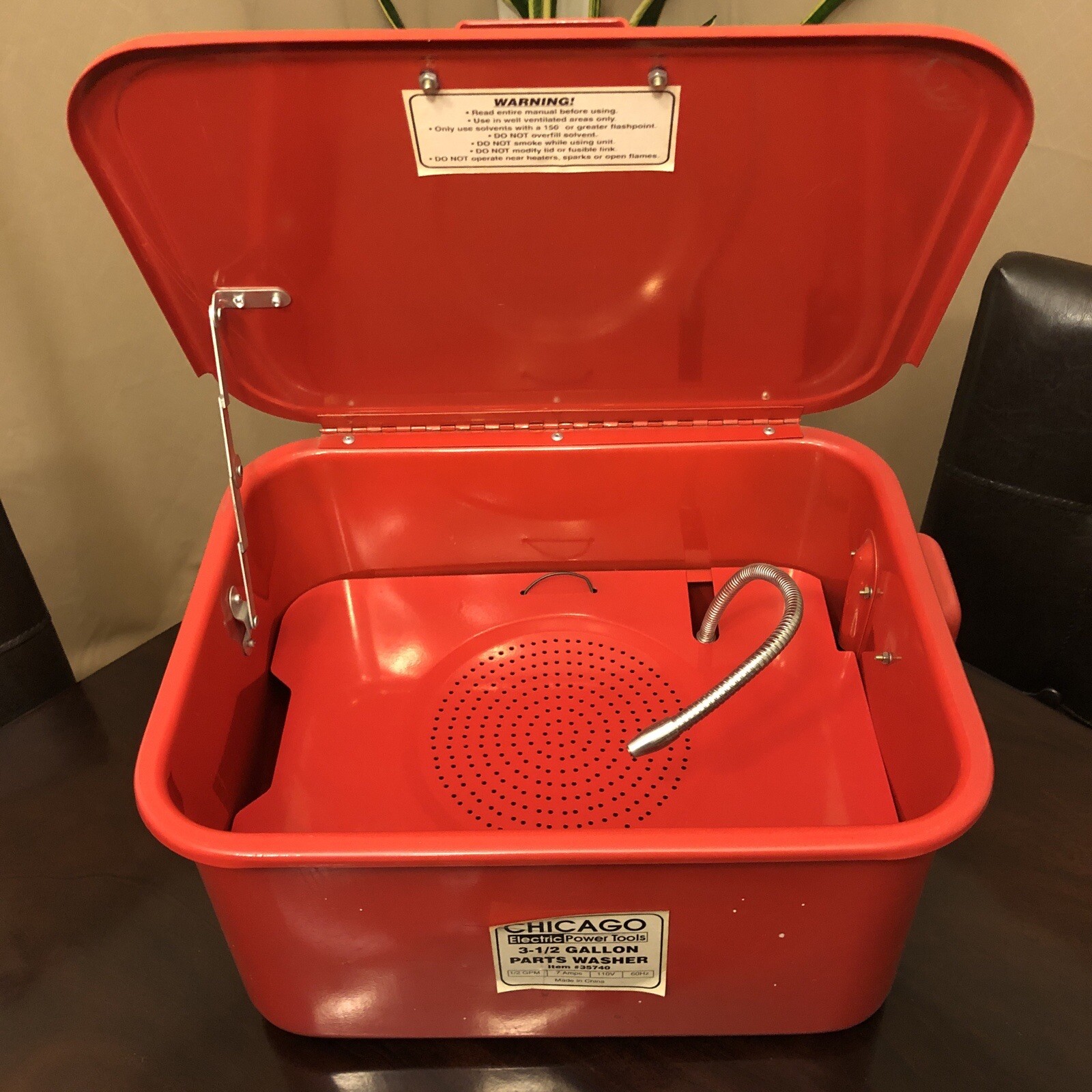 Harbor Freight Chicago 3.5 Gallon Bench Top Parts Washer 35740 for sale