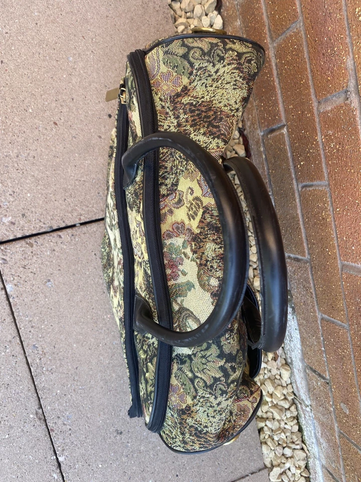Vintage Bueno  Tapestry bag holdall overnight bag weekend travel - Image 3 of 4