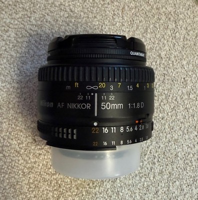 Nikon AF NIKKOR 50mm f/1.8D Standard Lens Nikon F Mount AF/Manual 52mm