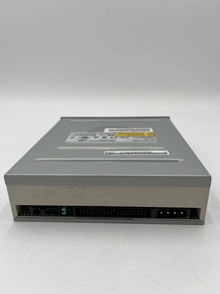 Lite-On It Corp DVD/CD Rewritable Drive Model SHW-1635S IDE DISC DRIVE - Image 3 of 3