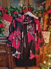 Black/Red Floral Evening Dress