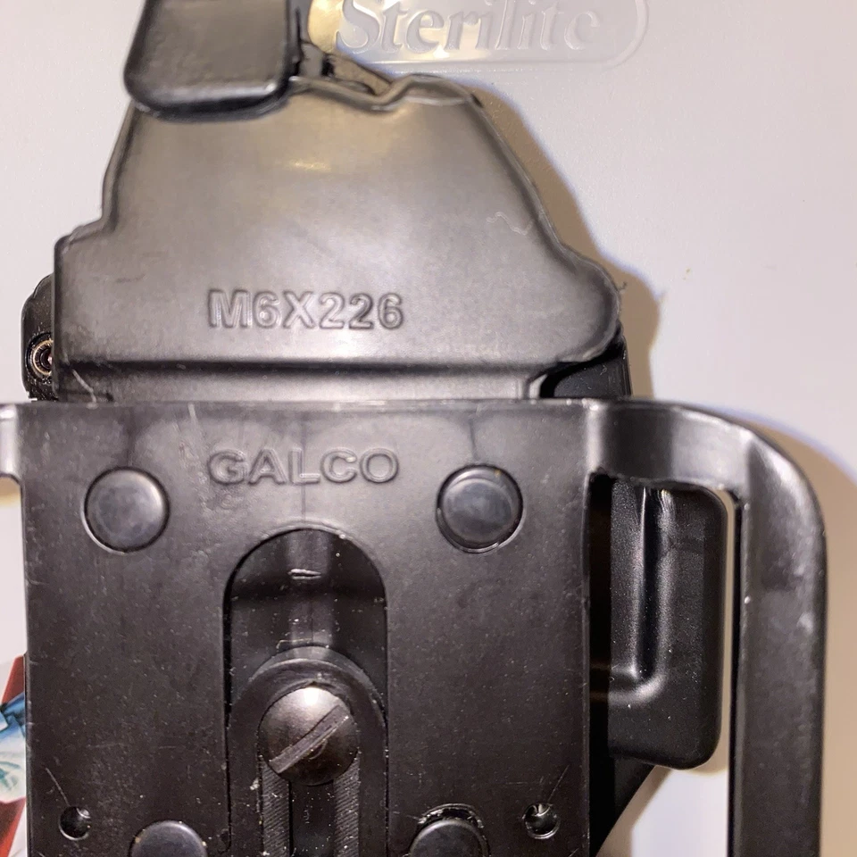 Снаружи поясная кобура Galco Sig Sauer 226 уровень 2, для правой руки - Изображение 3 из 4