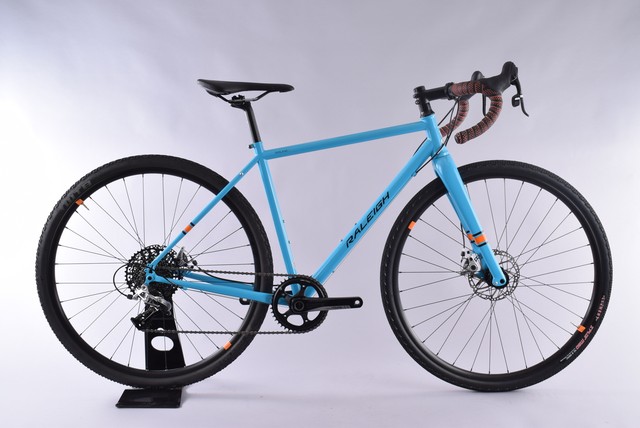 raleigh merit 1 road bike