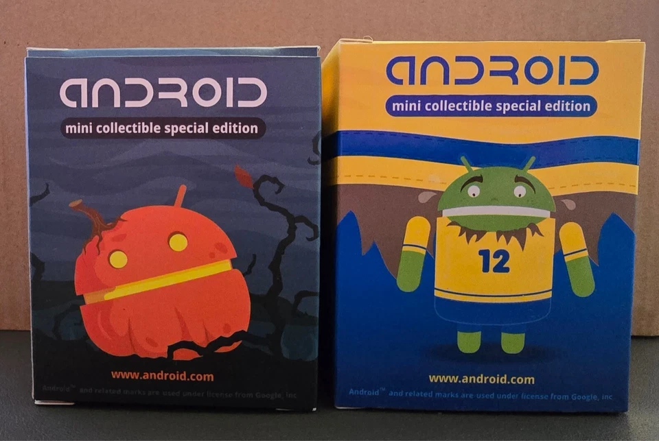 Android Mini Collectibles – Power Vampire & Werewolf – Halloween Special Edition - Image 2 of 4