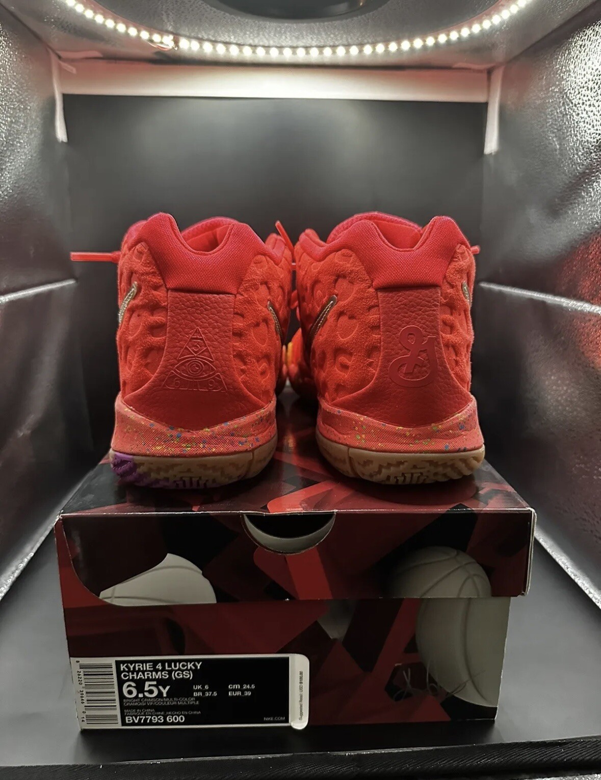 kyrie lucky charms youth