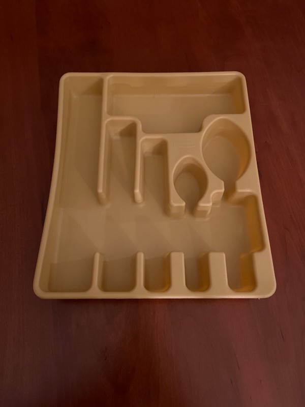 Vintage Rubbermaid Harvest Gold Cutlery Tray