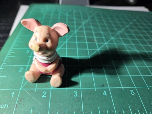 Vintage Disney Winnie the Pooh Piglet PVC Mini Figure 2" Cake Topper - Picture 5 of 8