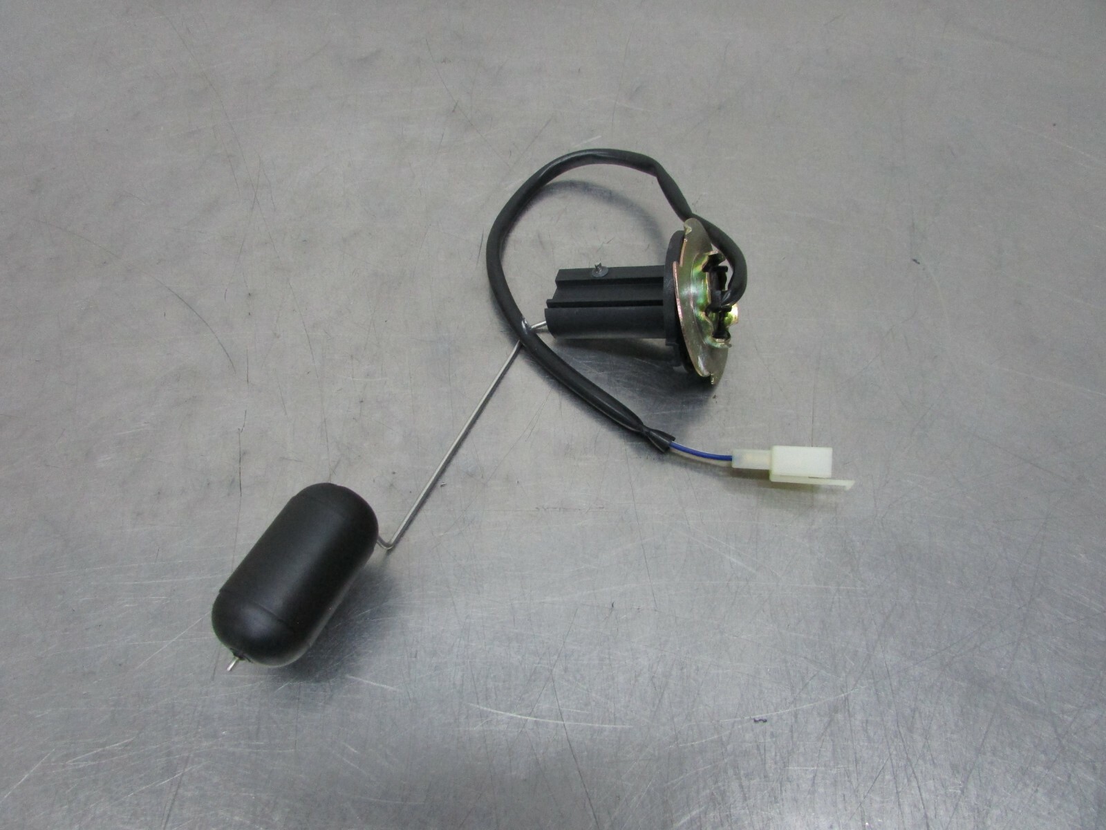 350 H KYMCO PEOPLE GTI  300I 2013 OEM  FUEL GAS TANK SEDING