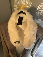 Valerie Stevens rabbit boa/collar with broch 27&rdquo;/6 &rdquo; new with tag