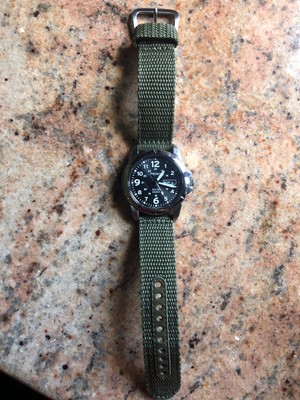 seiko men's sne095p2 stainless steel watch