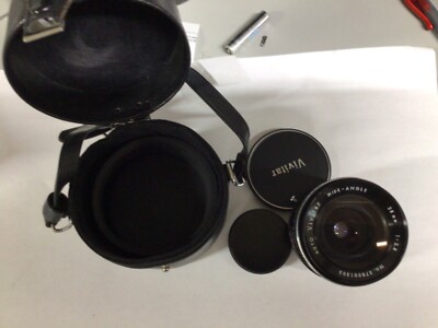 Vivitar 28mm f/2.8 Wide-Angle Lens M42 Mount with Case