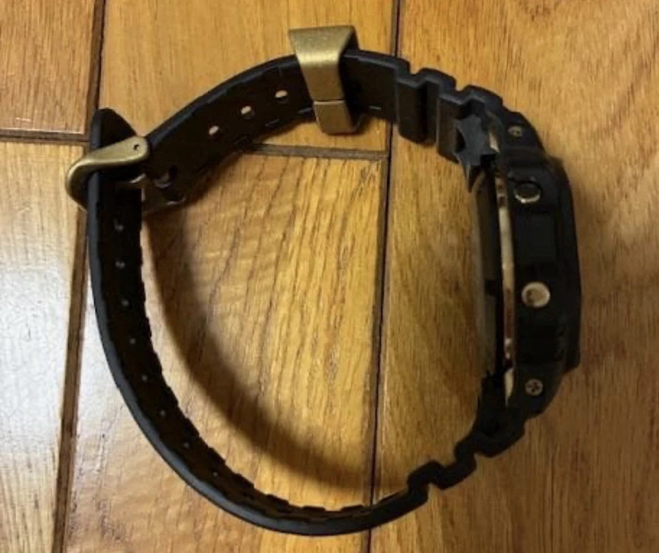 CASIO G-SHOCK DW-5040PG-1JR 40º Aniversário Do Japão - Imagem 4 de 4