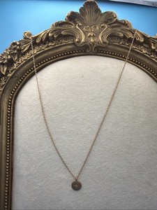 Authentic 958. VTG 10k Gold Plated Chain Gold Tone Arrow Pendant