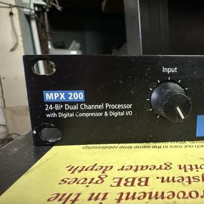 Lexicon MPX200 24-Bit Dual Channel FX Processor