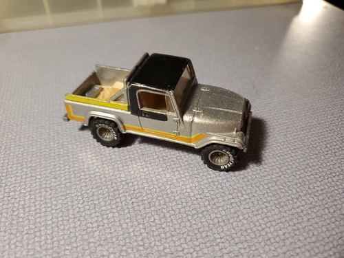 Hot Wheels Real Riders Jeep Scrambler 4370 - 1983 - Vintage 1/64 - Occasion