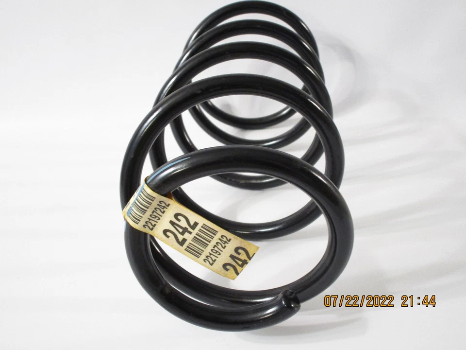 Genuine GM OEM 22197242 Front Spring Foto 2 de 4